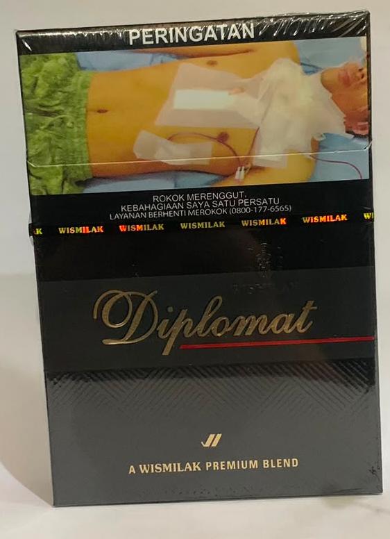 DIPLOMAT 16